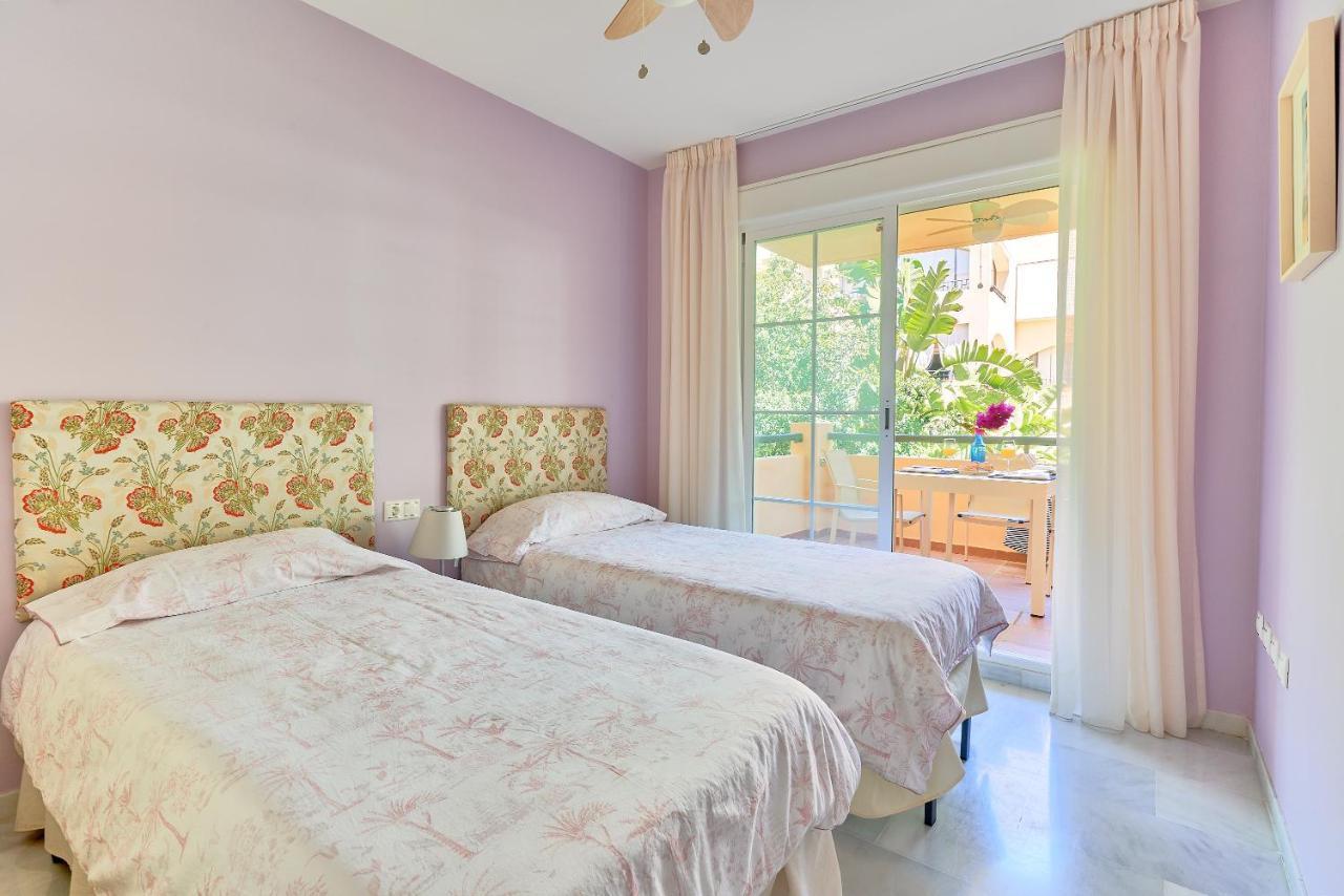 Beach & Golf Design Apartment Marbella Esterno foto